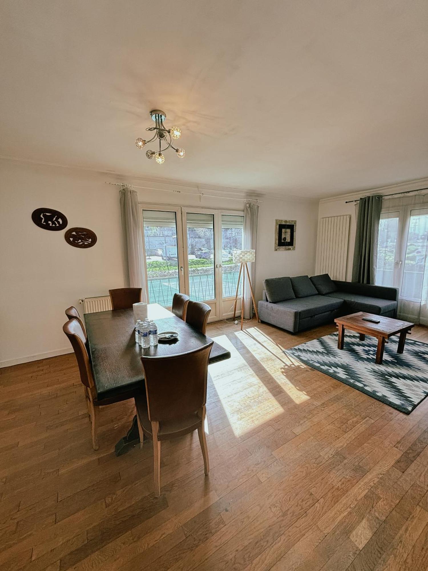 Duplex Avec Jardin - Proche Paris - Disneyland - Rer - Нуази-ле-Гран Экстерьер фото