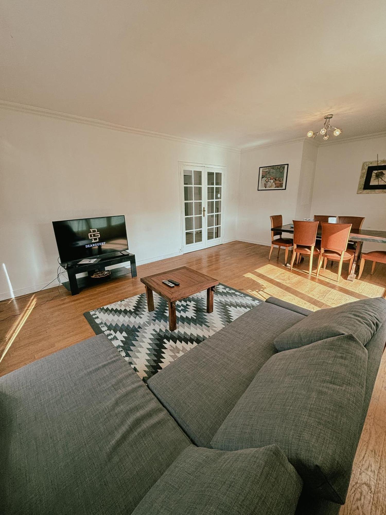 Duplex Avec Jardin - Proche Paris - Disneyland - Rer - Нуази-ле-Гран Экстерьер фото